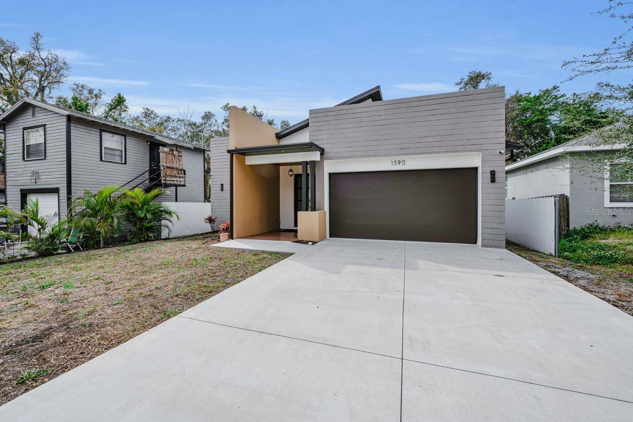 1590 S WASHINGTON AVENUE