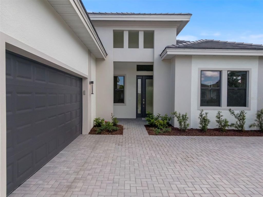 Photo of 4918 Kiva Circle, Lakewood Ranch, FL 34211 (MLS # W7880701)