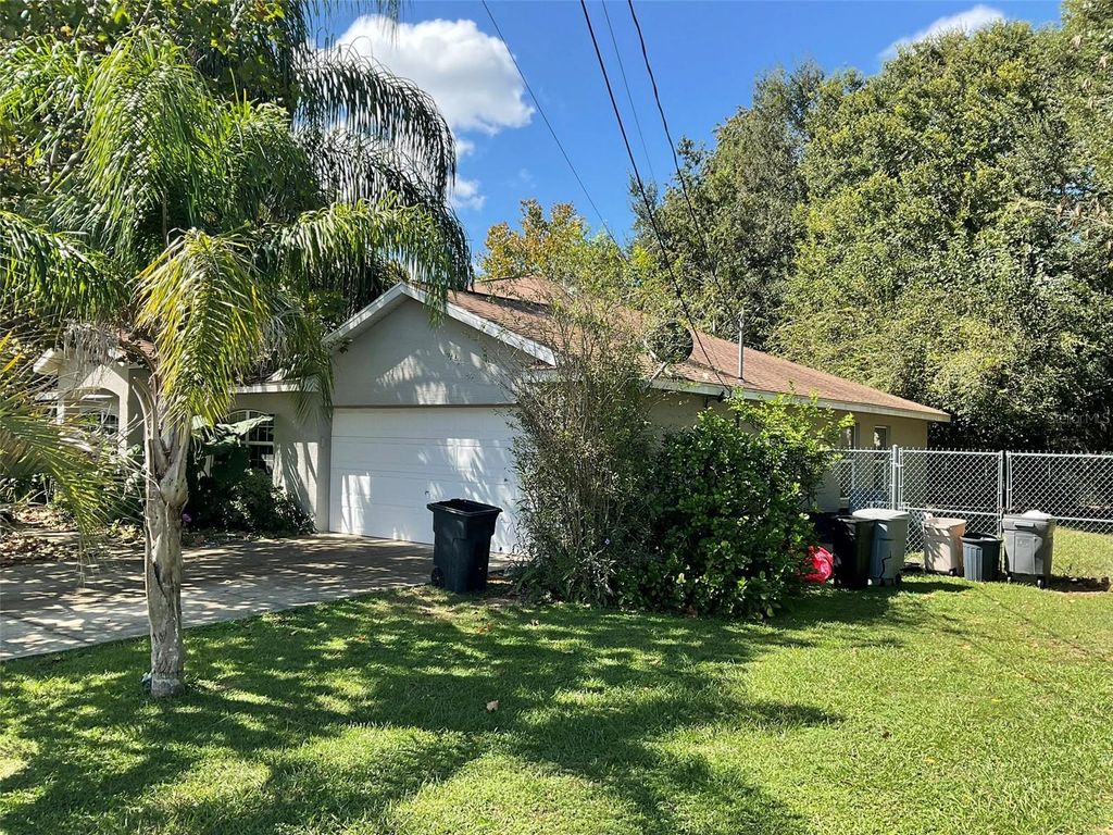 Photo of 40 Willow Run, Ocala, FL 34472 (MLS # A4669667)