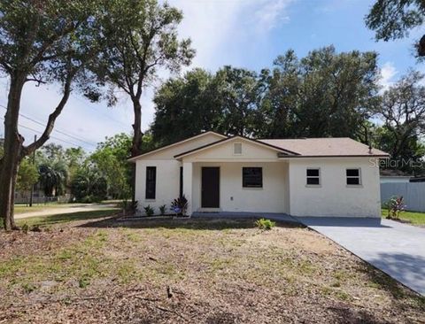 Photo of 6136 Berry Street, Orlando, FL 32808 (MLS # O6347292)