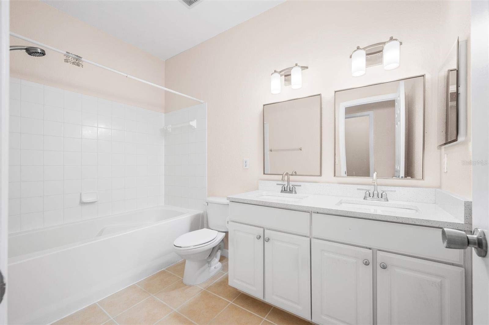 MAGNOLIA PLACE TWNHMS - Residential
