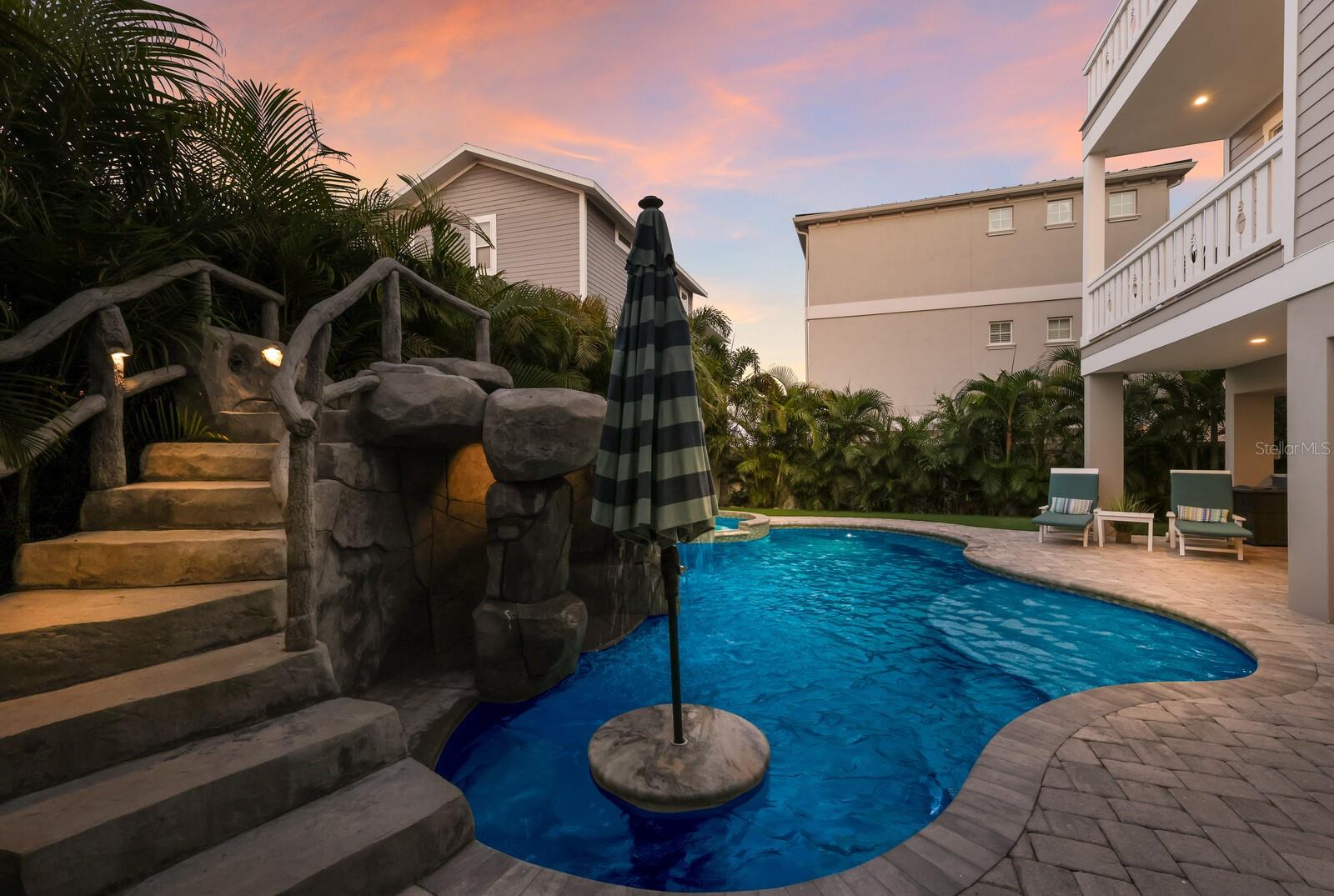 CORTEZ BEACH PB1/203 & - Residential