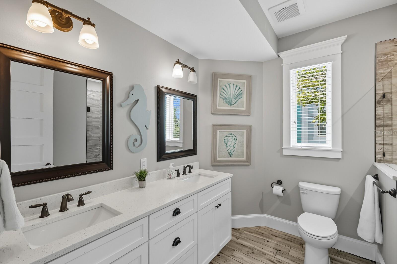 CORTEZ BEACH PB1/203 & - Residential