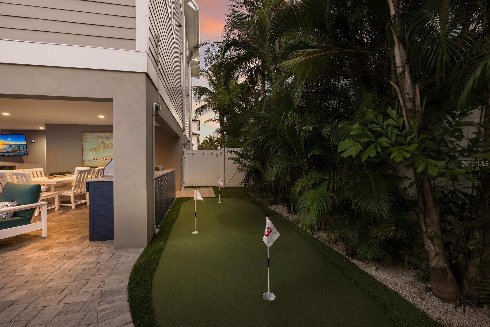 CORTEZ BEACH PB1/203 & - Residential