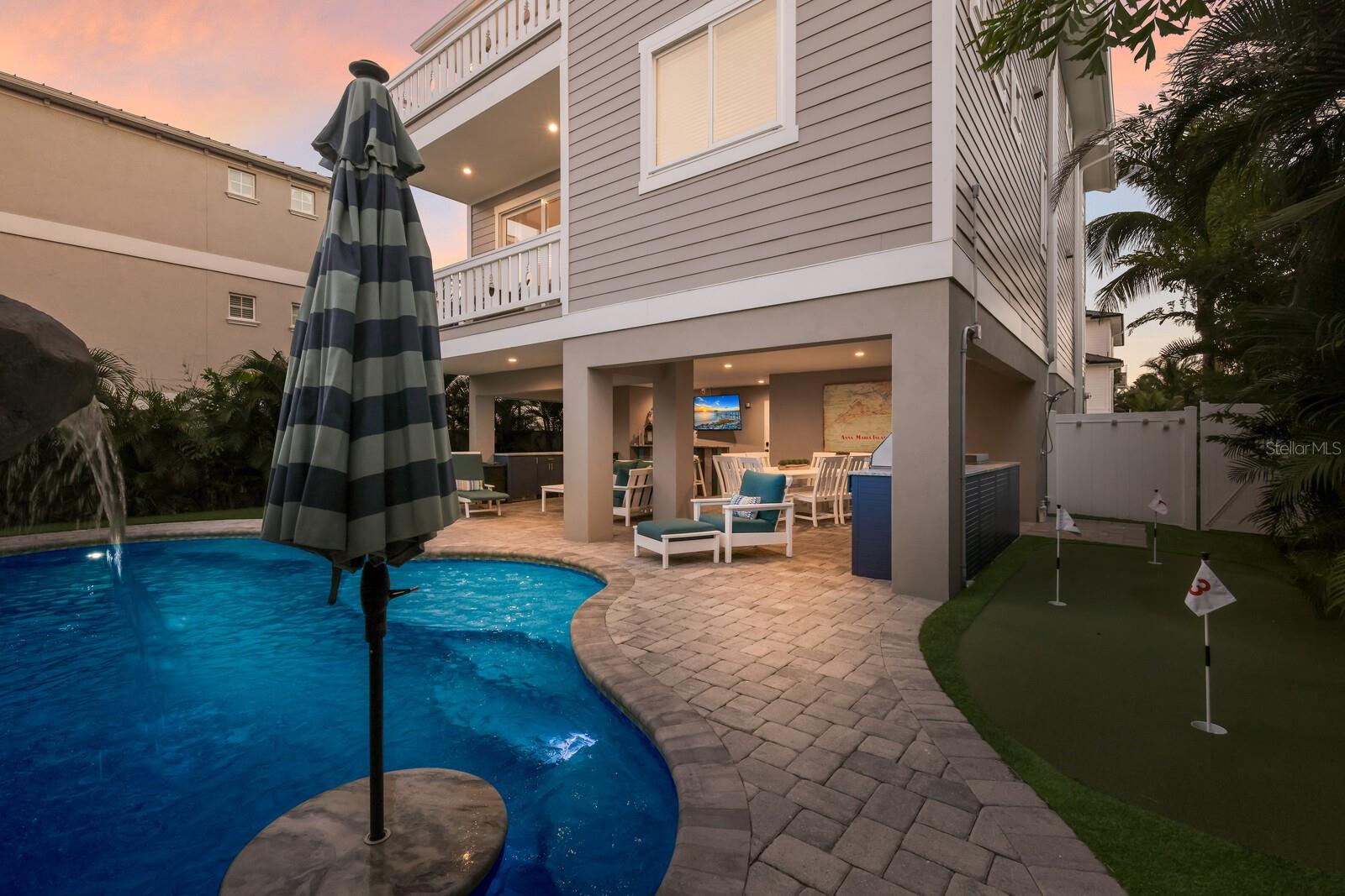 CORTEZ BEACH PB1/203 & - Residential