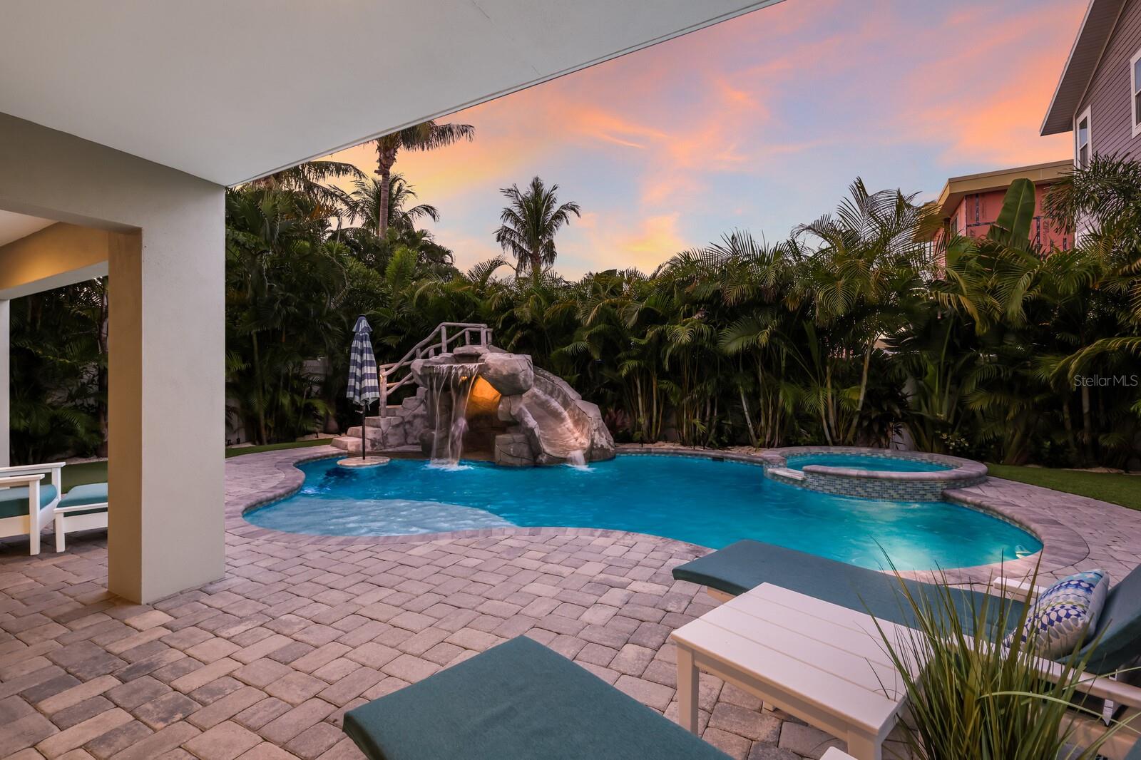 CORTEZ BEACH PB1/203 & - Residential