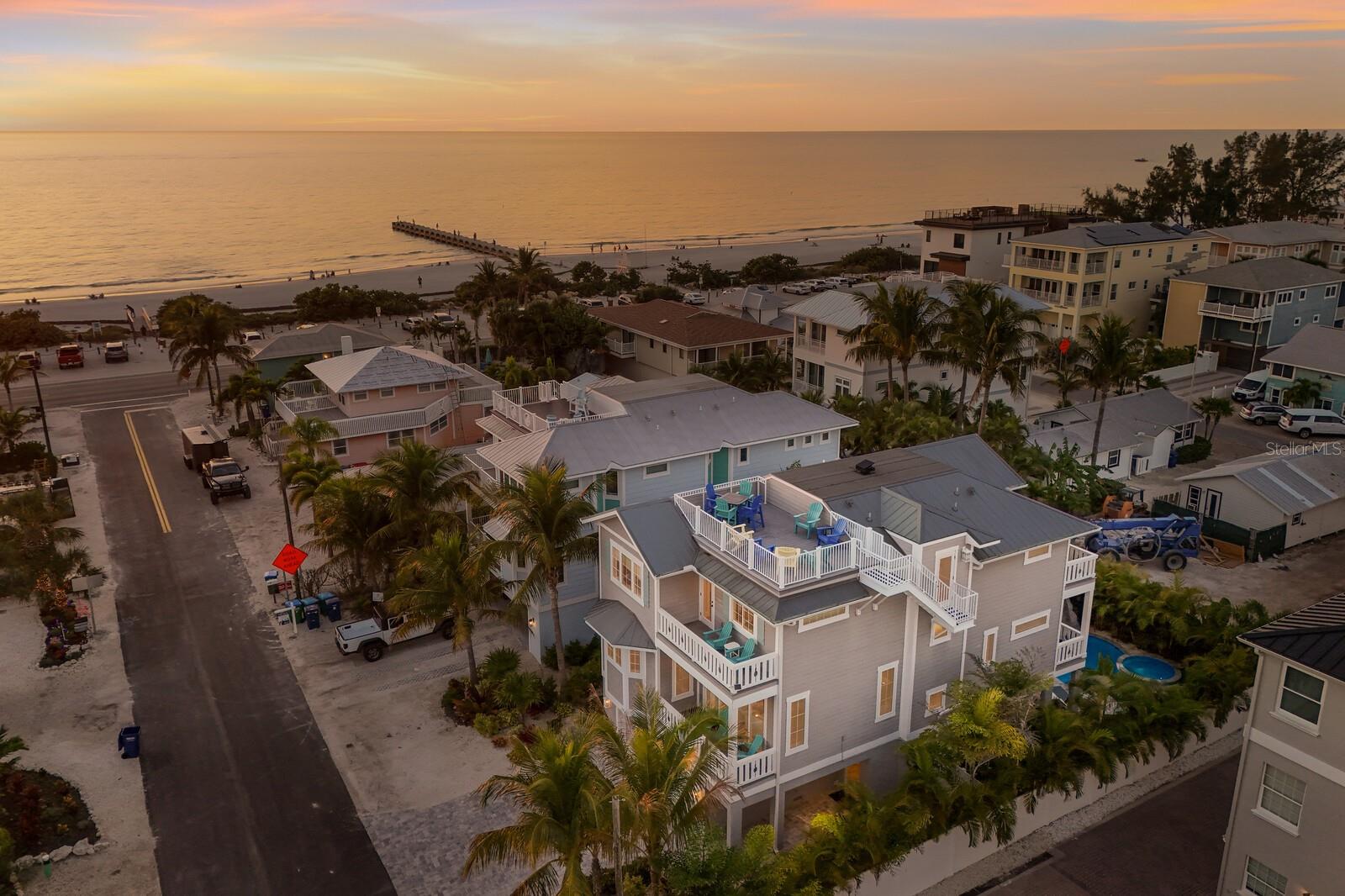 CORTEZ BEACH PB1/203 & - Residential