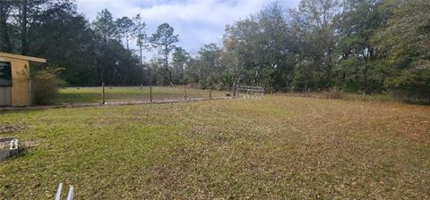 A home in DUNNELLON