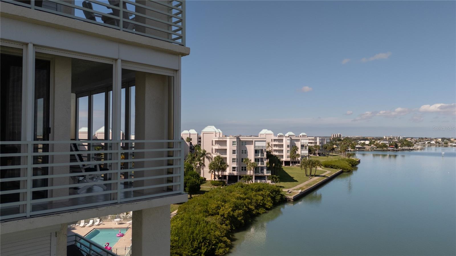 HARBOURSIDE CONDO - Residential