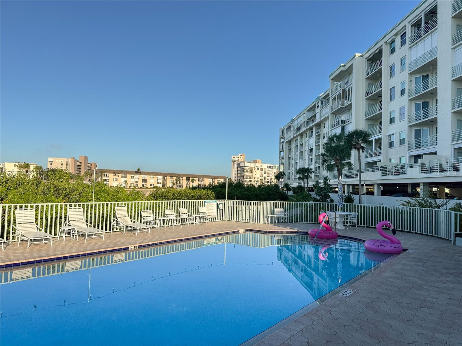 HARBOURSIDE CONDO - Residential