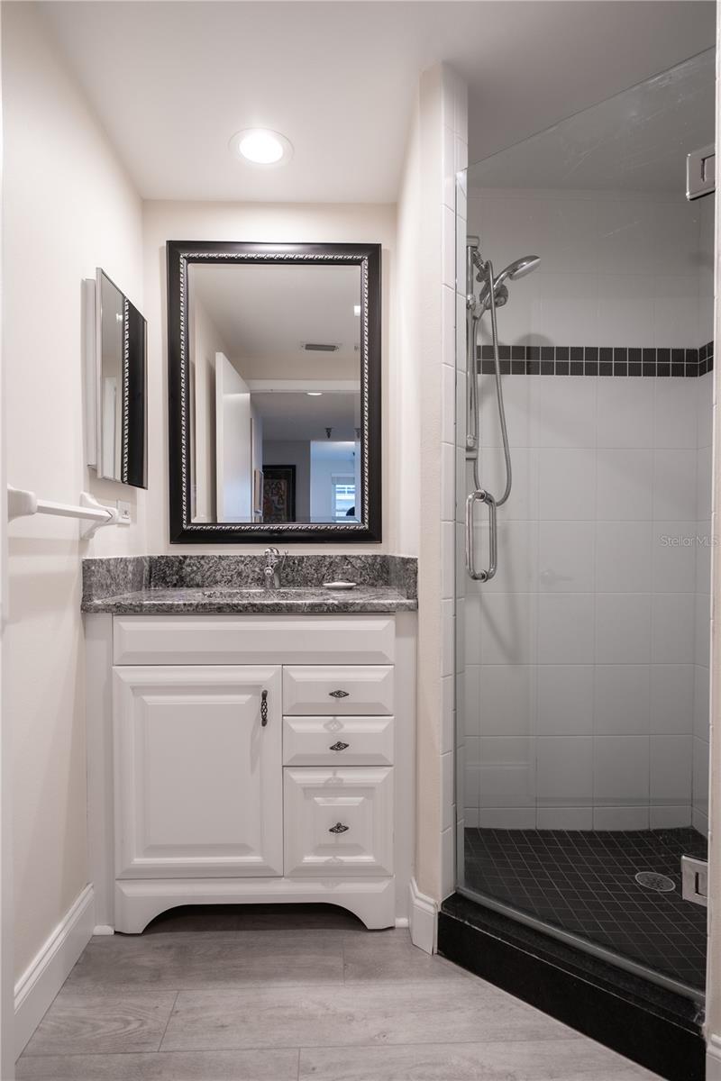 HARBOURSIDE CONDO - Residential