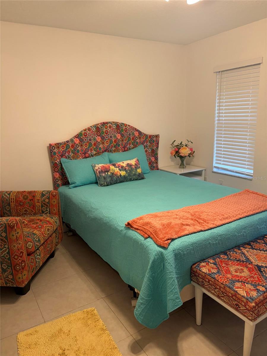 1213 BENEDICT COURT