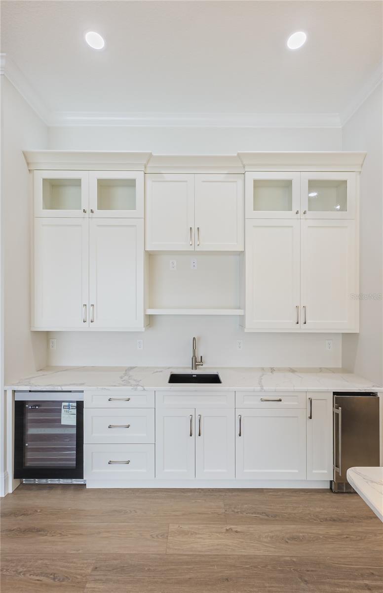 ISLAND ESTATES SUB - Residential