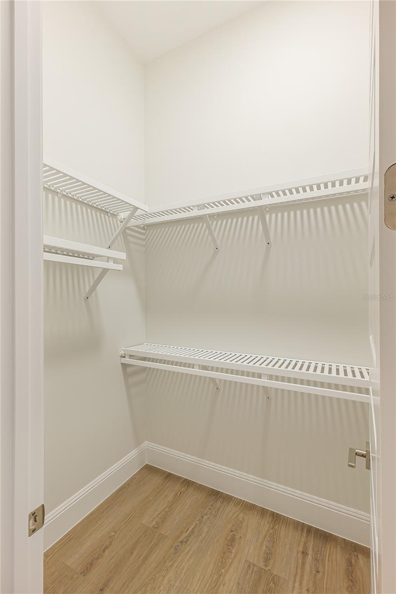 ISLAND ESTATES SUB - Residential