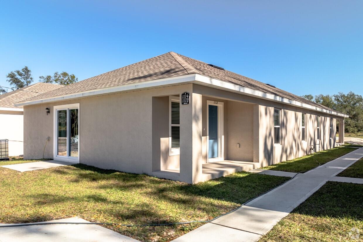 1112-1120 GAY ROAD