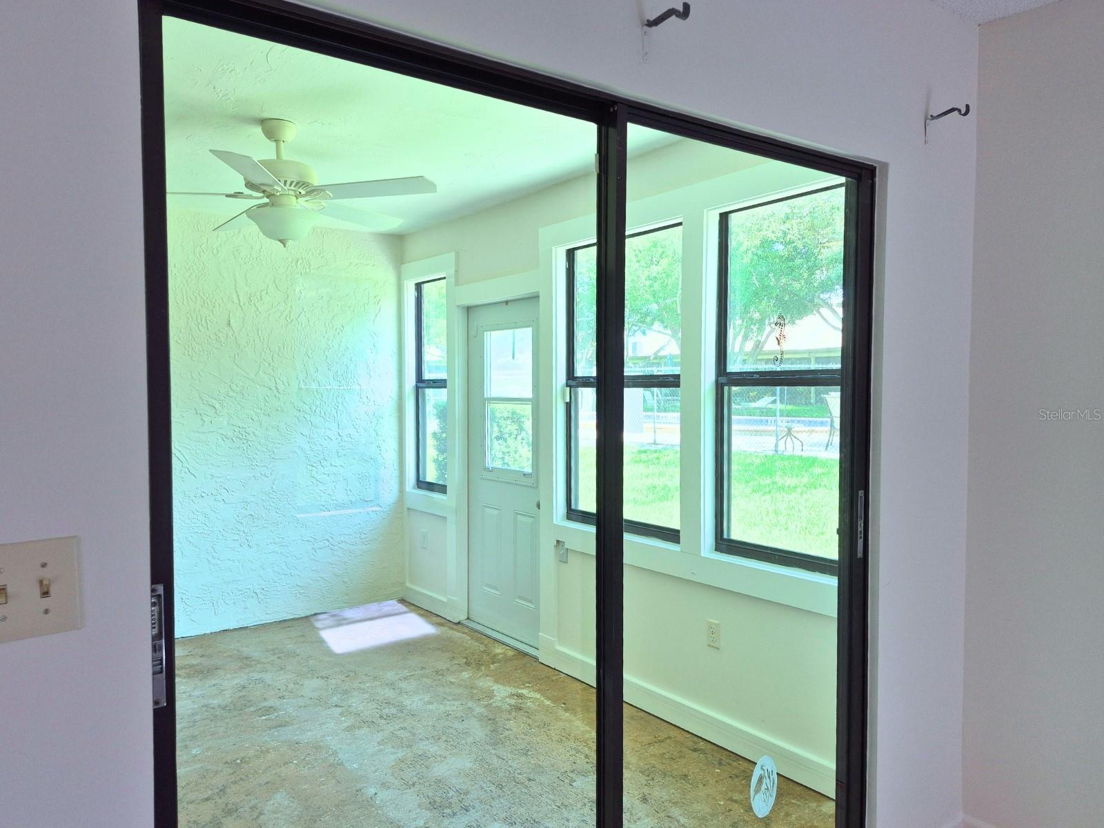 GREEN DOLPHIN PARK VILLAS CONDO - Residential