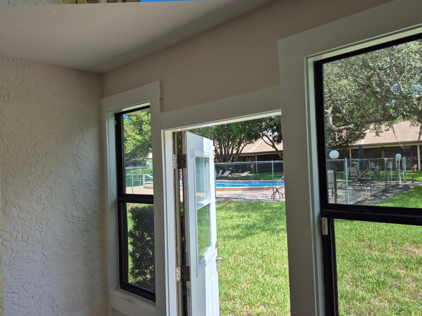 GREEN DOLPHIN PARK VILLAS CONDO - Residential