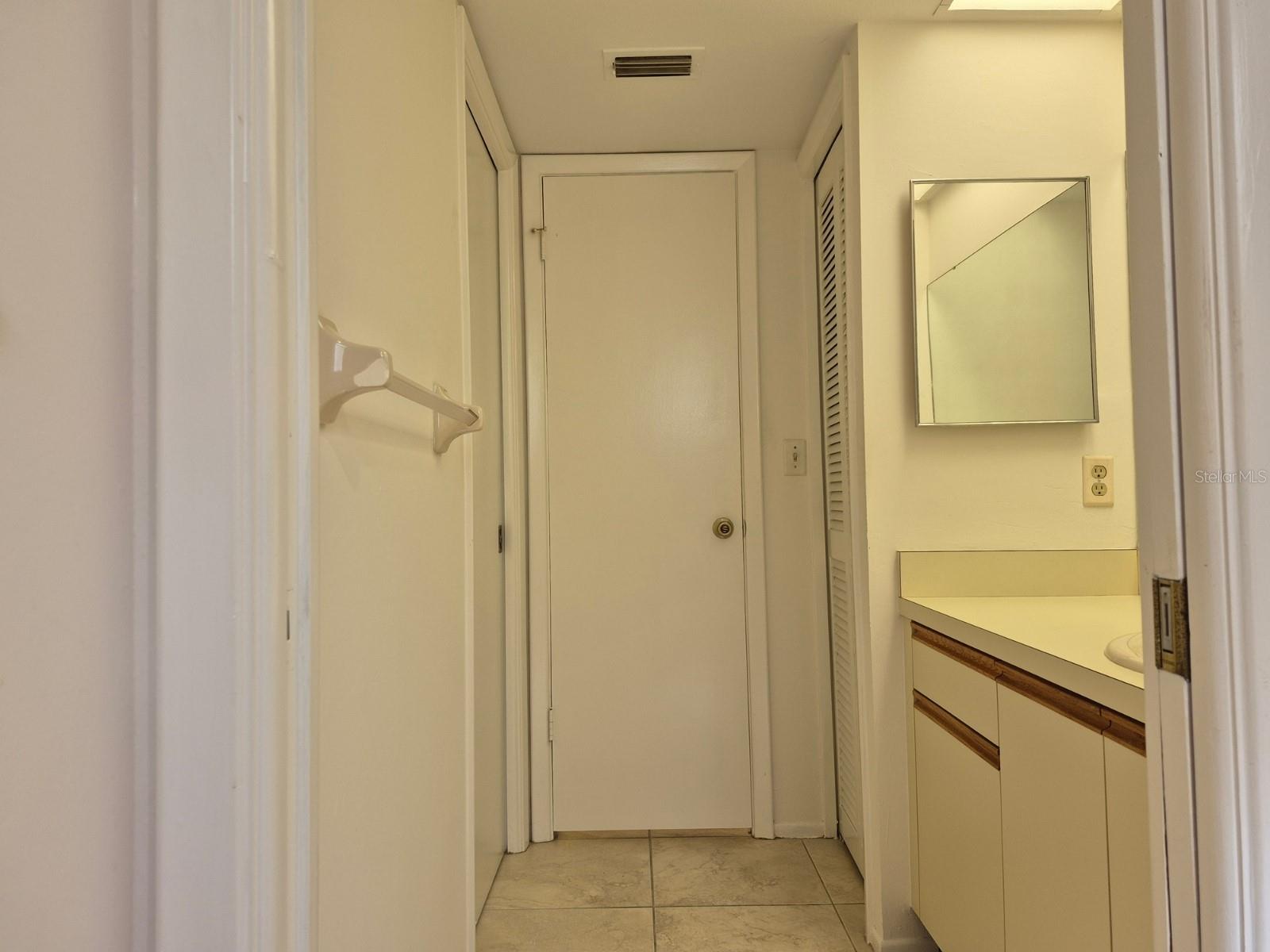 GREEN DOLPHIN PARK VILLAS CONDO - Residential