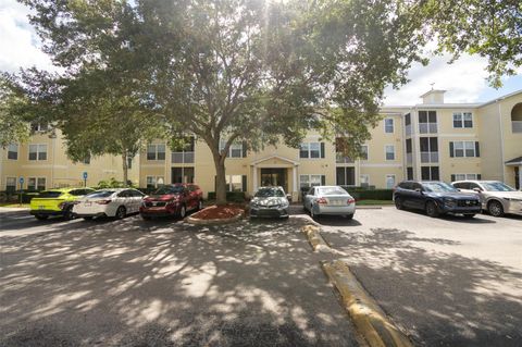 Photo of 18113 Bridle Club Drive, Tampa, FL 33647 (MLS # C7516565)