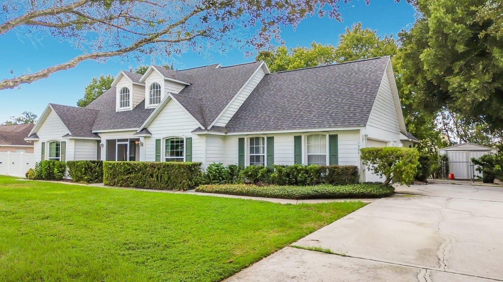Photo of 1508 Jenni Lee Court, Kissimmee, FL 34744 (MLS # S5158025)