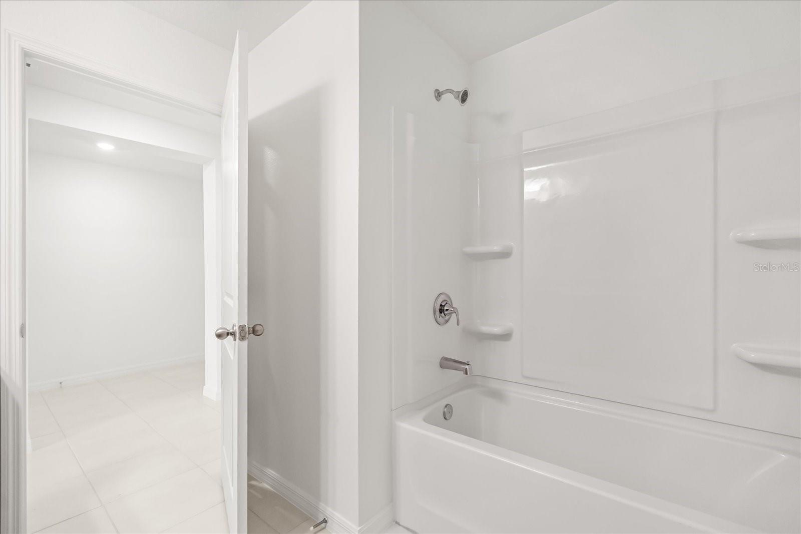 ROSS CREEK - Residential