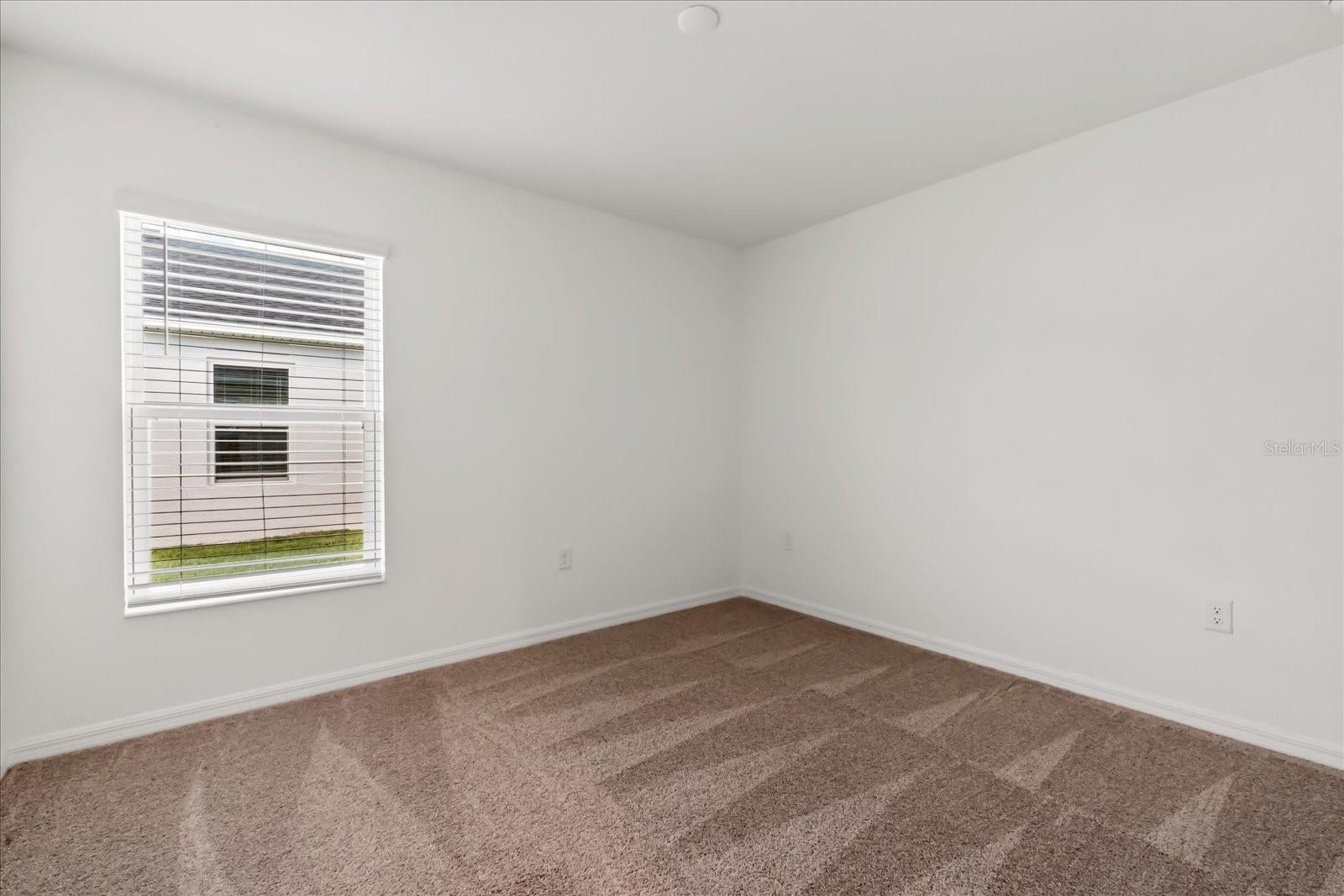 ROSS CREEK - Residential