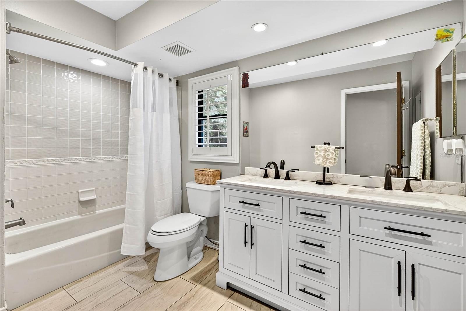 WALDEN LAKE UNIT 20 - Residential