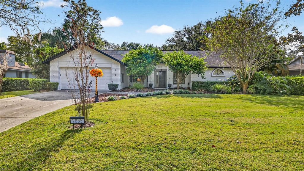 Photo of 2835 Hammock Drive, Plant City, FL 33566 (MLS # TB8446870)