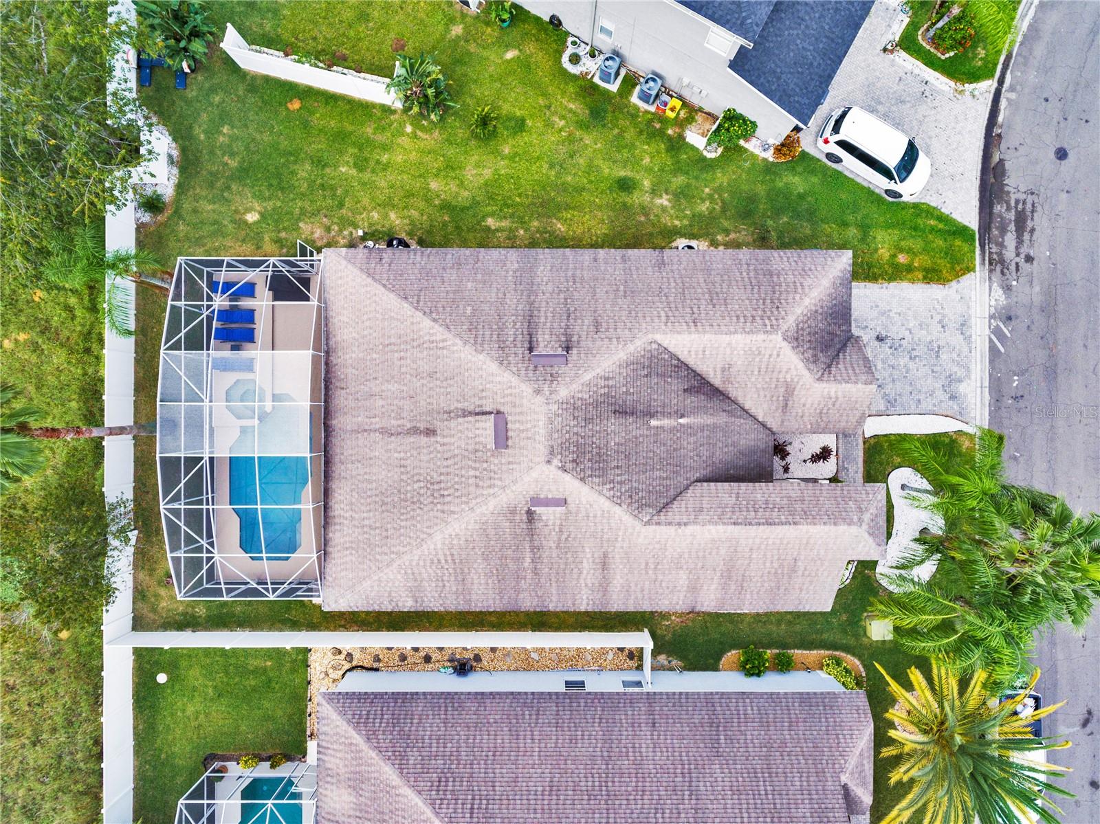 SAND HILL POINT - Residential