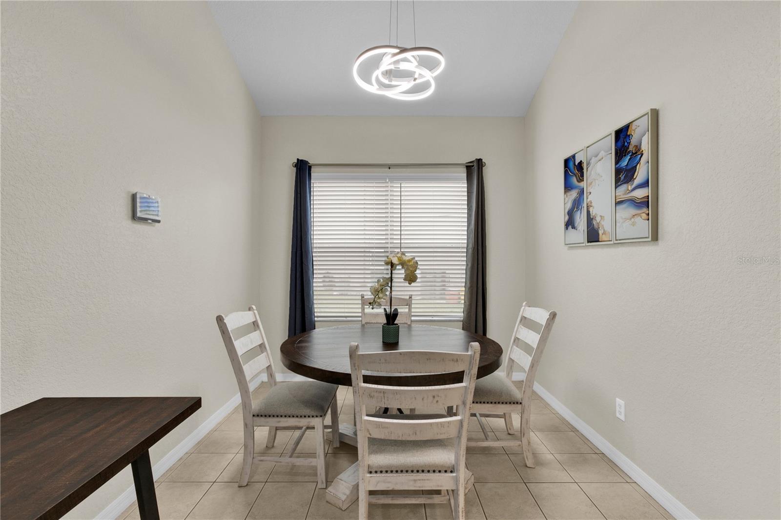 SAND HILL POINT - Residential