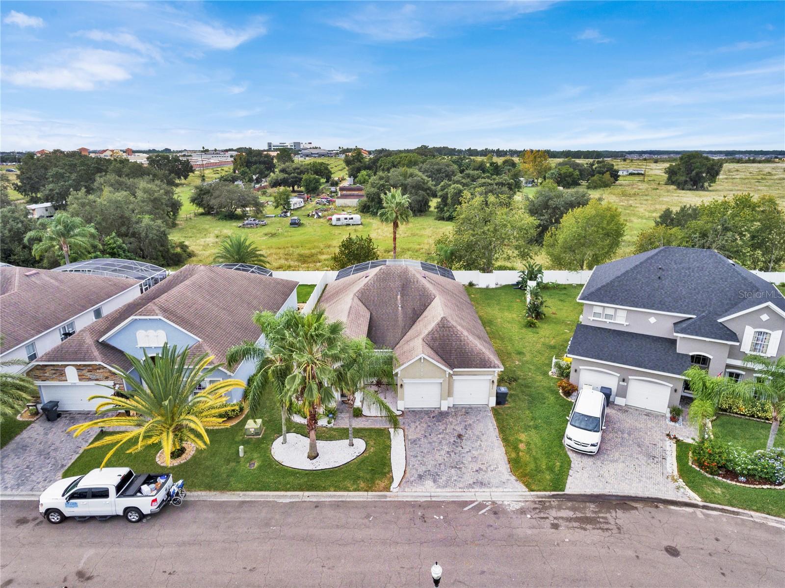 SAND HILL POINT - Residential