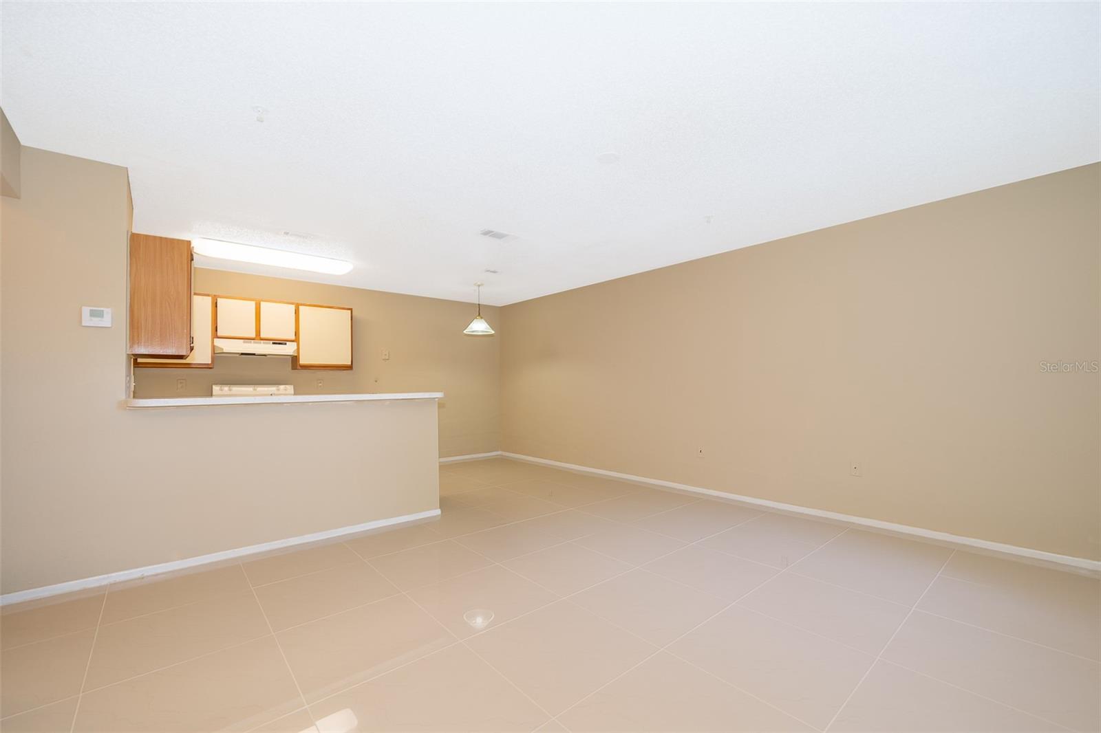 LANDING A CONDO - Residential Lease