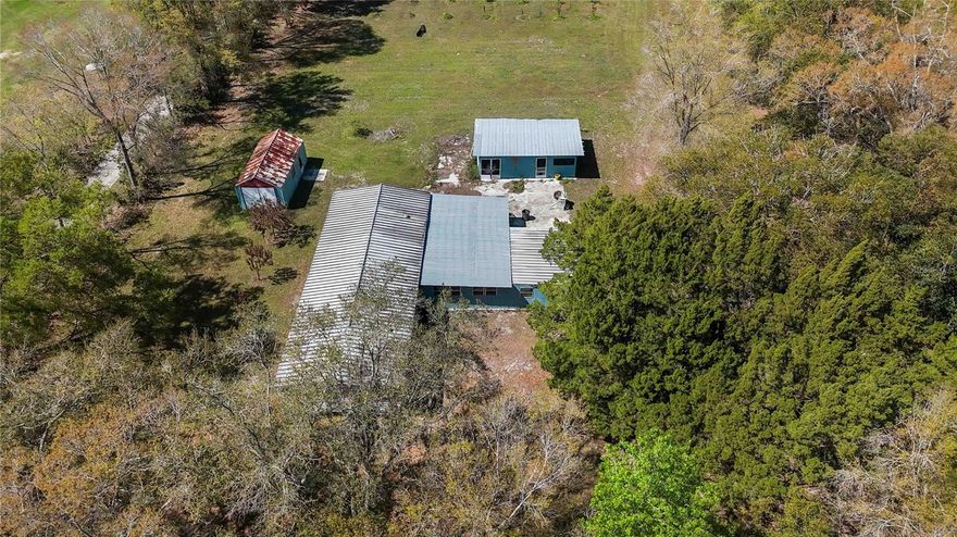 Looking to build a home with NO HOA! Nearly 3-acres of vacant land. Lots of opportunity in East Orlando. With utilities readily available, this prime real estate is conveniently located between Dean and Rouse Roads, this location is convenient, only 15 minutes from UCF, 20-25 minutes from the MCO Orlando Airport. With Valencia Community College, Colonial Drive, an array of shopping, and an abundance of restaurants nearby, making commuting a breeze. Imagine building your dream estate or exploring zoning options for a charming subdivision. Easy access to major highway like 417, 408 and 50. Don't miss this rare chance to shape your vision into reality in the heart of East Orlando!