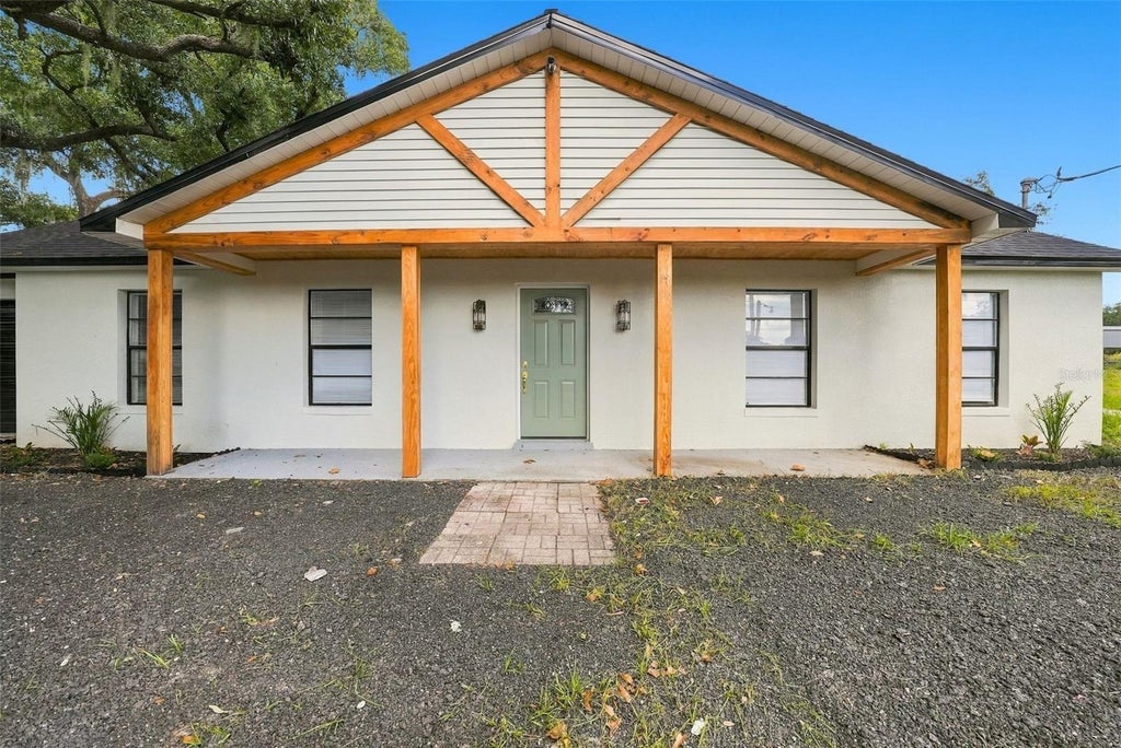 Photo of 4106 Lone Oak Road, Plant City, FL 33567 (MLS # TB8559656)