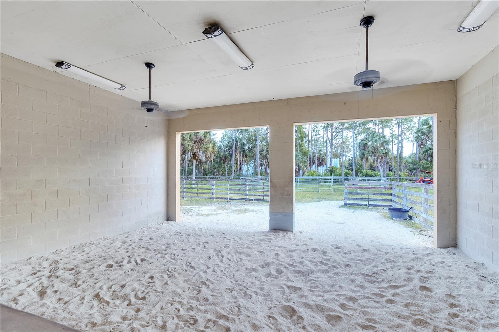 ACREAGE HEADER - Residential