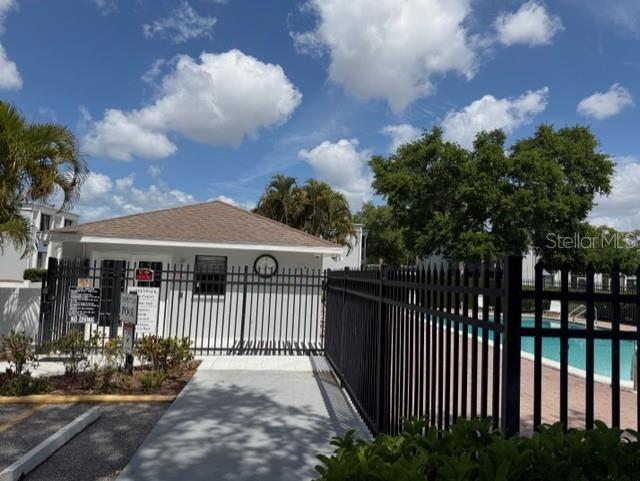 GARDEN WALK PH 1 - Residential