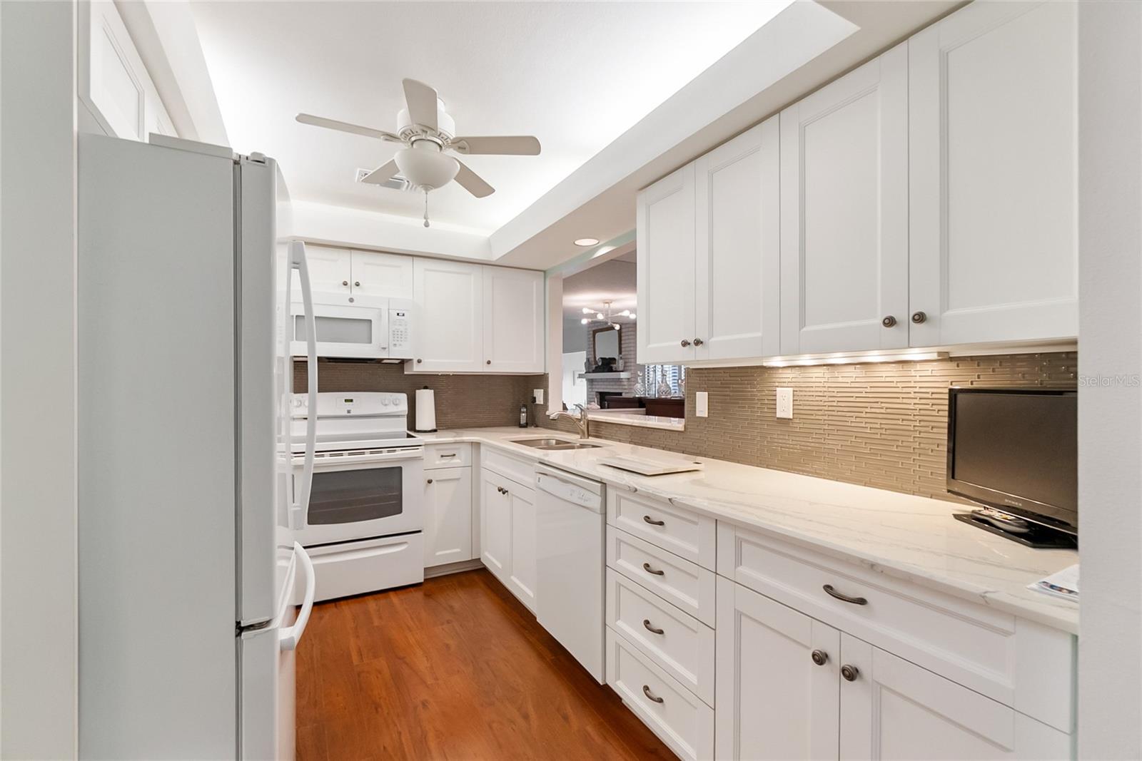 SORRENTO INLET - Residential