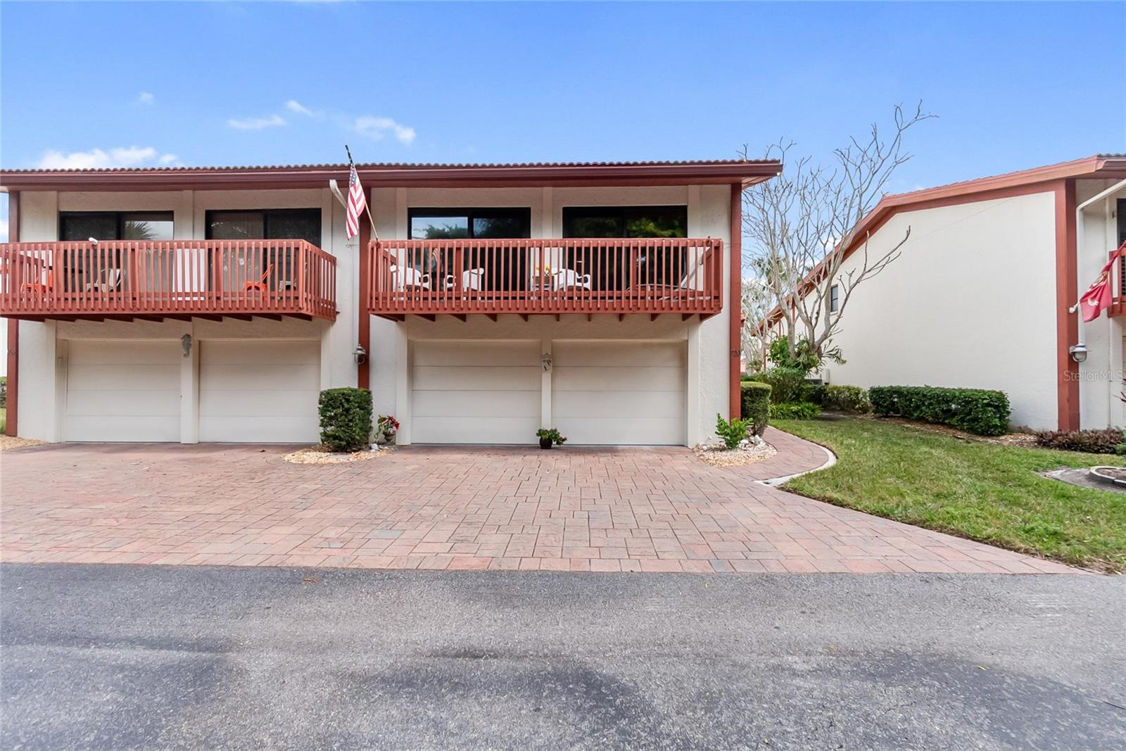 SORRENTO INLET - Residential