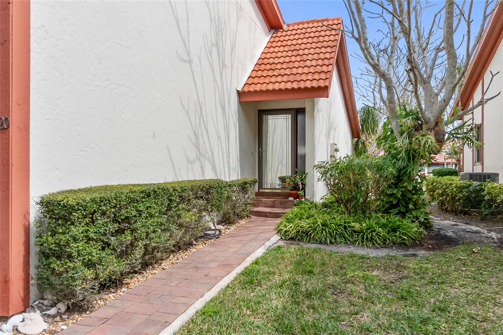 SORRENTO INLET - Residential