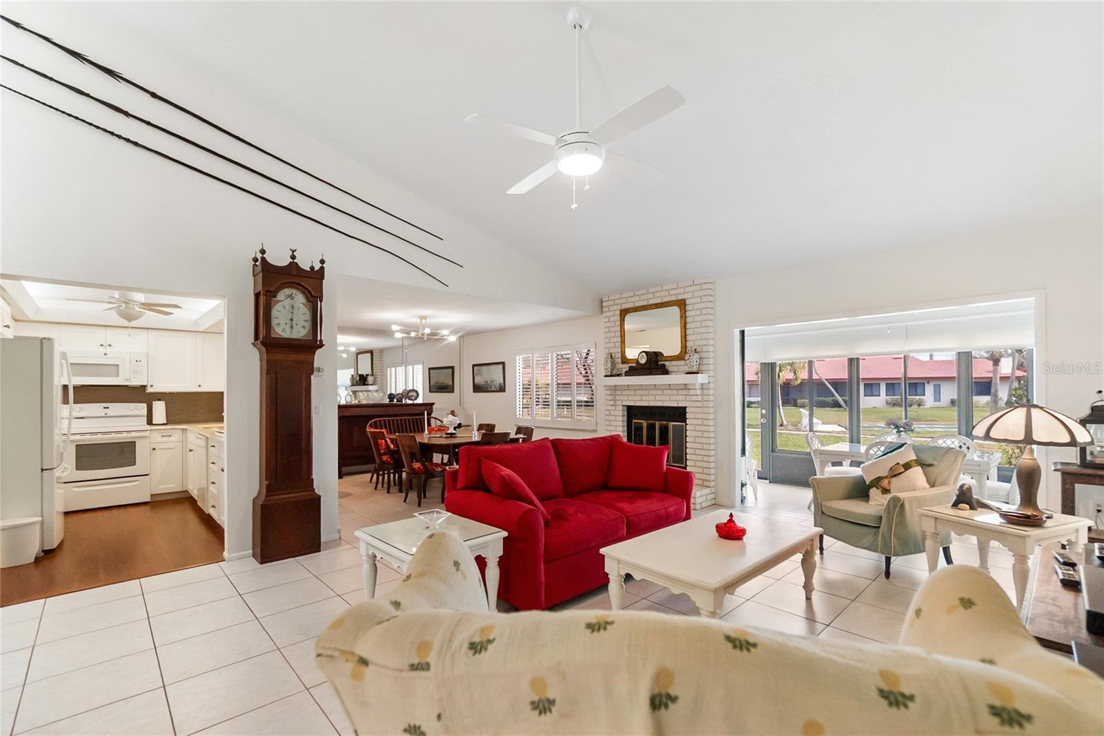 SORRENTO INLET - Residential