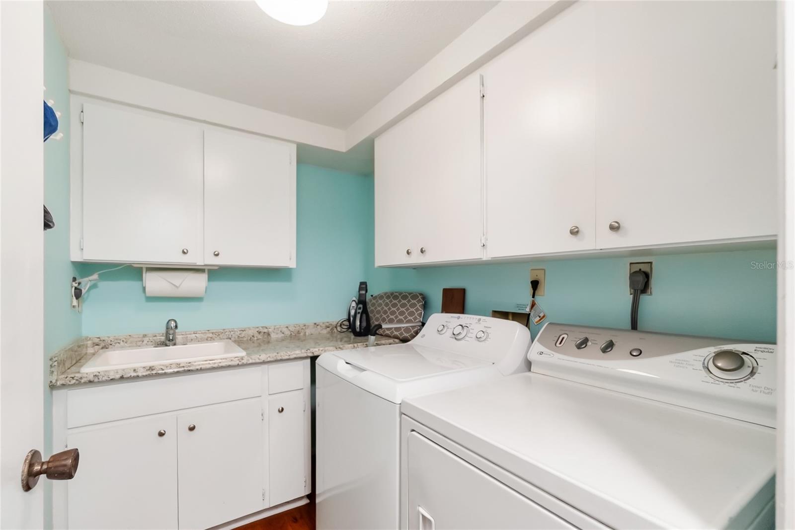 SORRENTO INLET - Residential