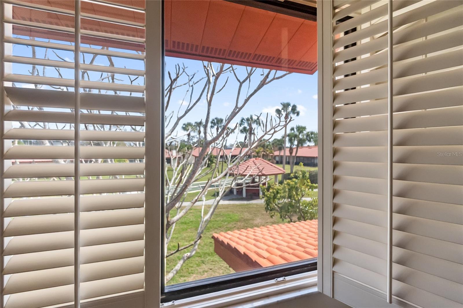 SORRENTO INLET - Residential