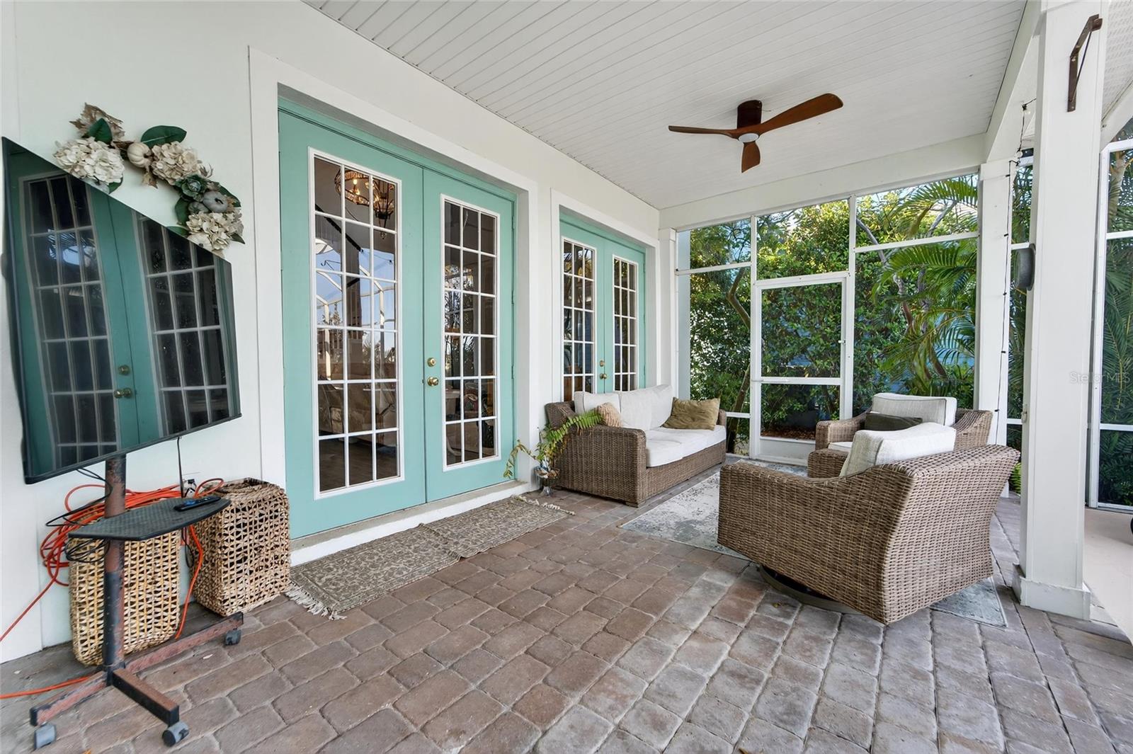 MIRABAY PH 3A-1 - Residential