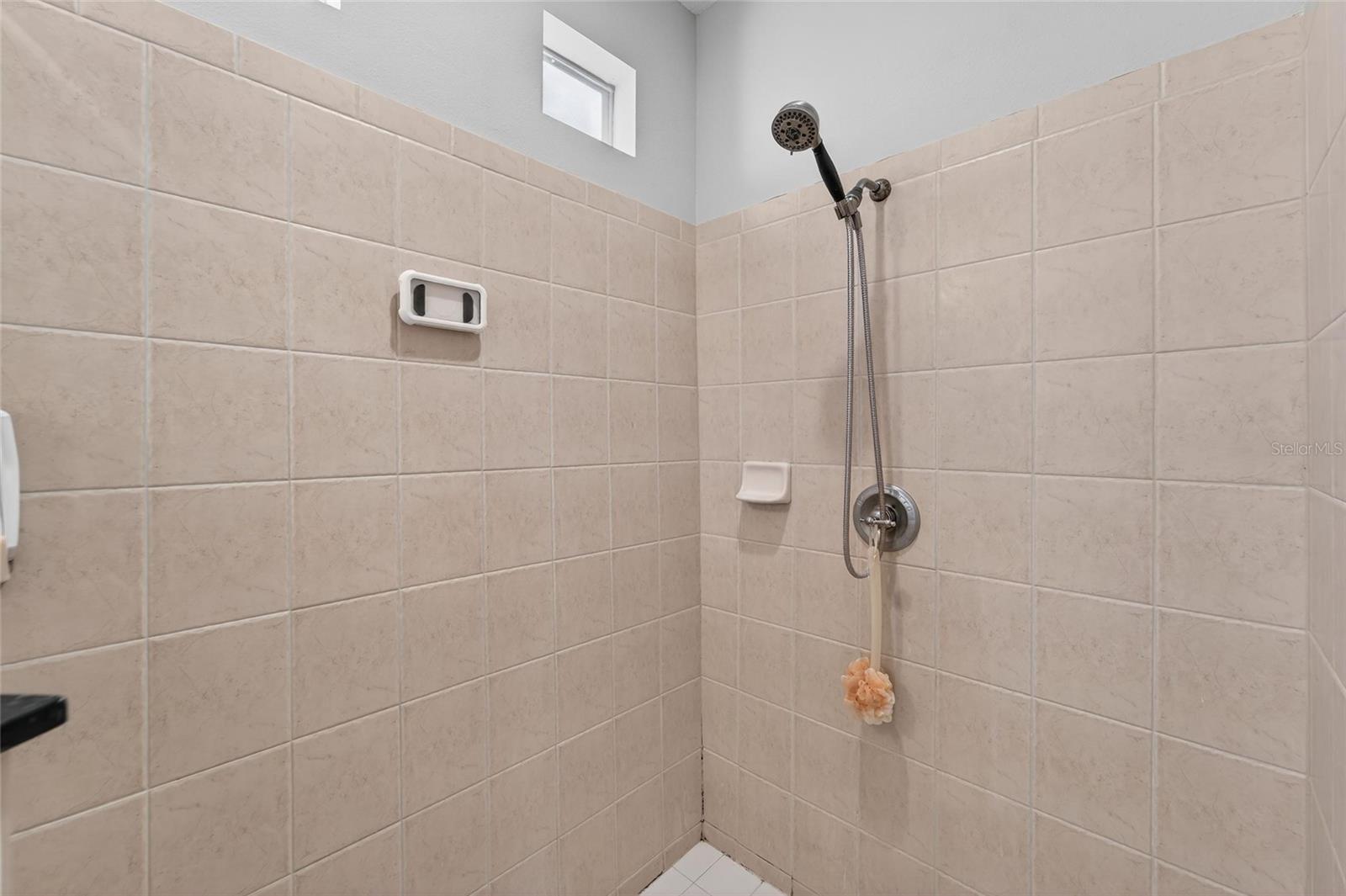 MIRABAY PH 3A-1 - Residential