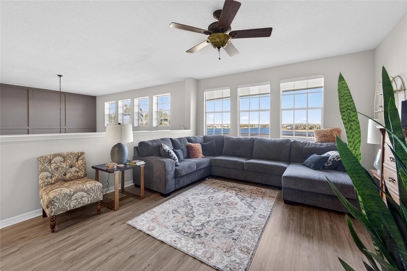 MIRABAY PH 3A-1 - Residential