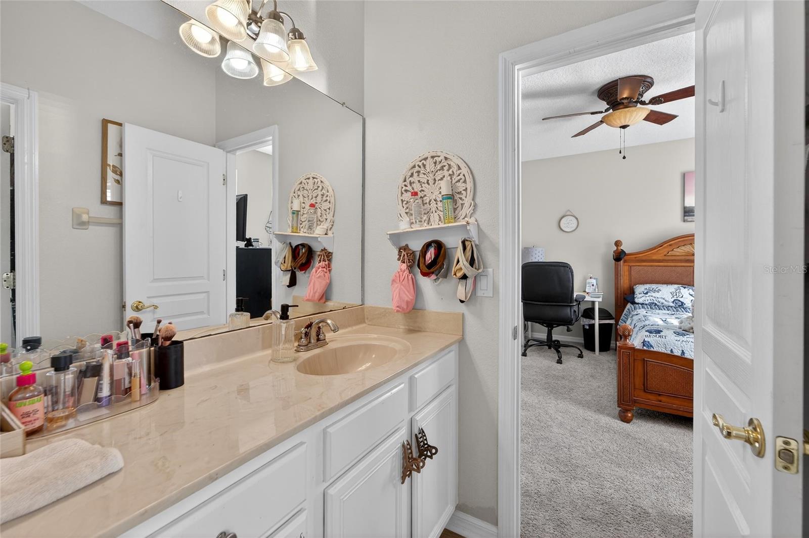 MIRABAY PH 3A-1 - Residential