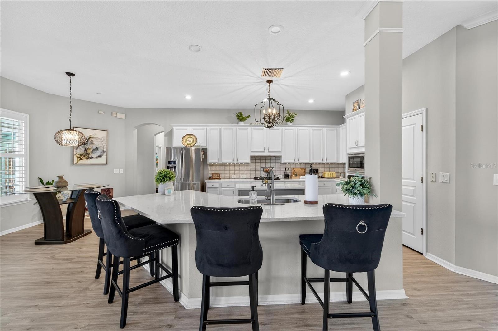 MIRABAY PH 3A-1 - Residential