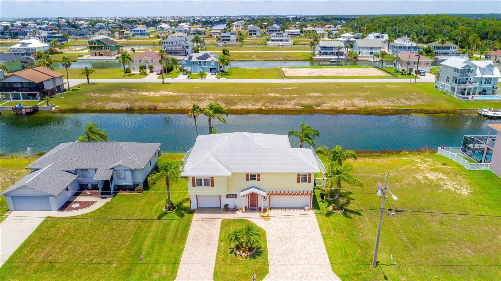 HERNANDO BEACH UNIT 13-B - Residential