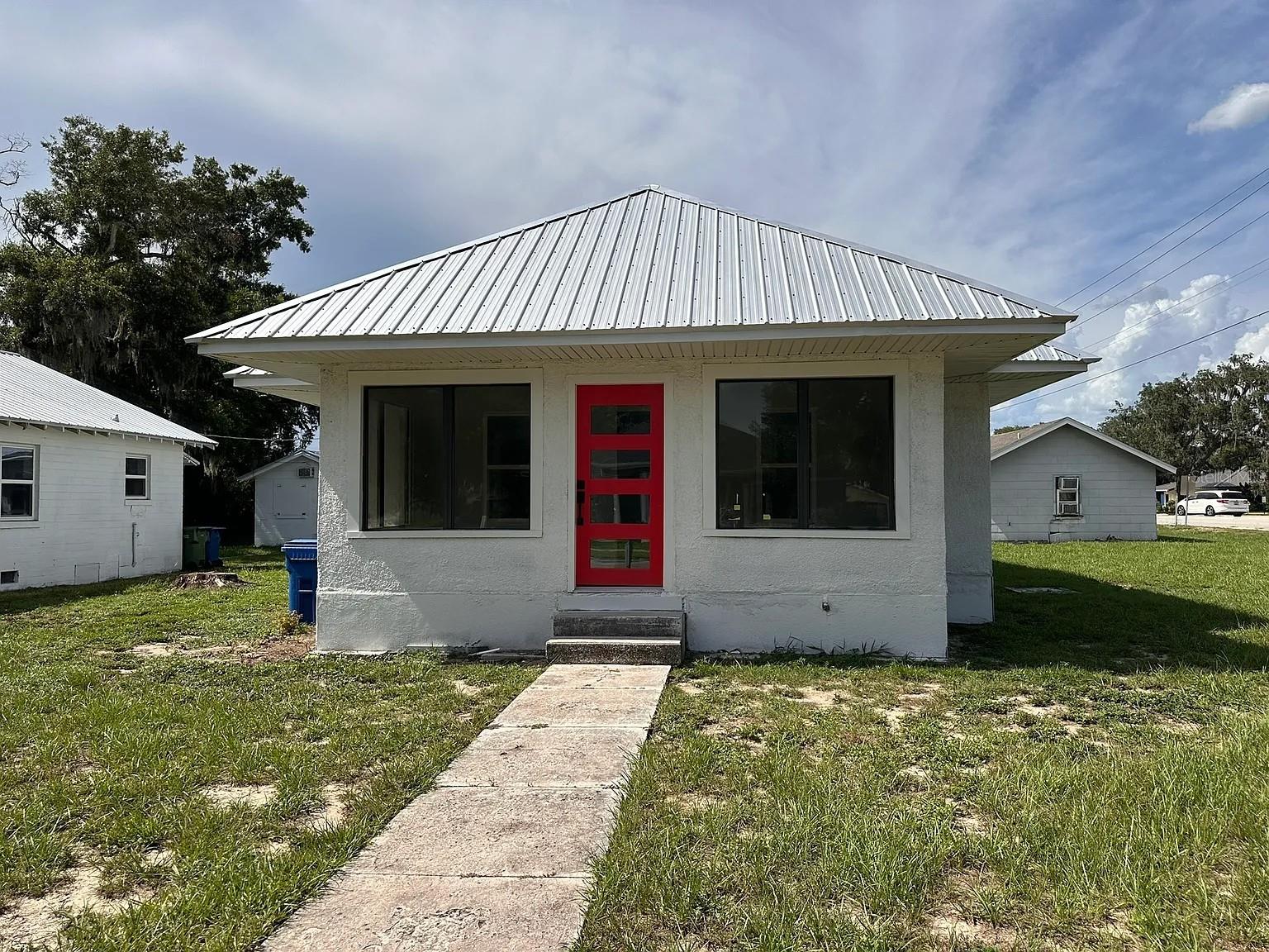 SOUTH COLLEGE ADD REV - Residential Lease