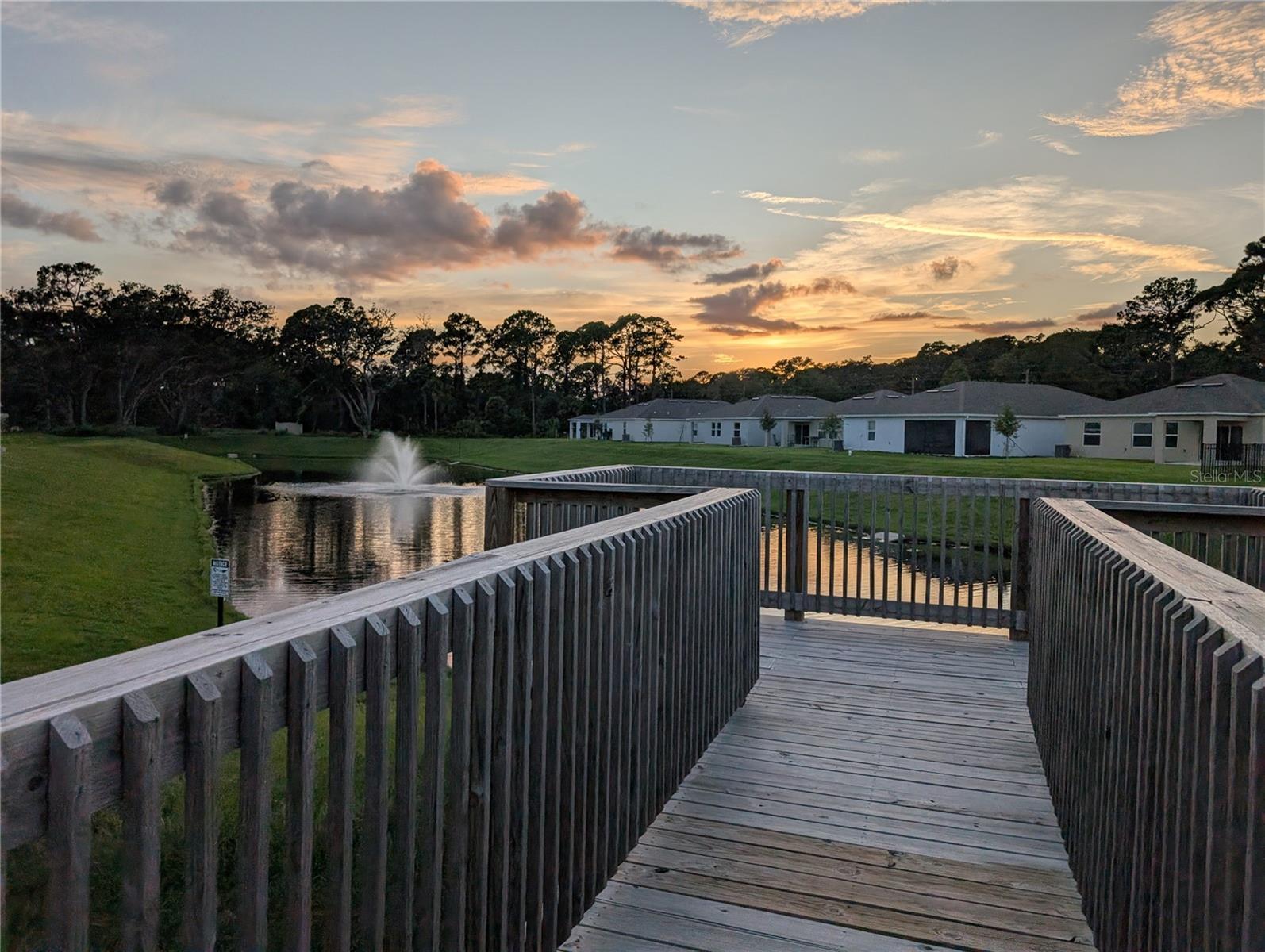 RIVERFRONT ESTS SOUTH - Residential